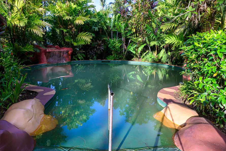 Blue River Resort — natural mineral hot-spring pool